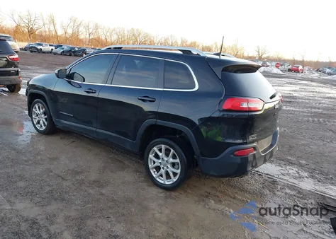 2016 Jeep Cherokee Latitude z USA, uszkodzony, nr VIN 1C4PJLCB3GW324139
